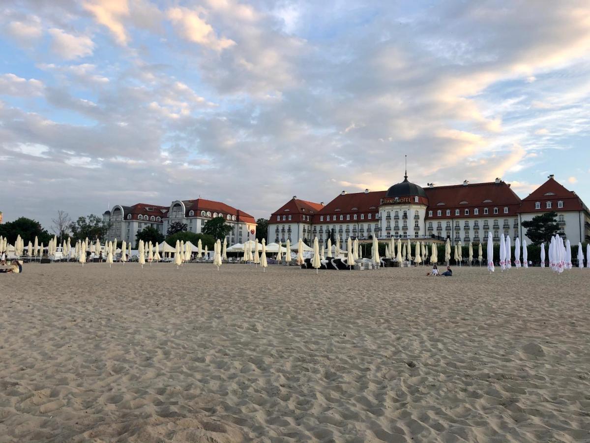Gold By Praia Apartments - 600 M Do Plazy - Parking Sopot Extérieur photo